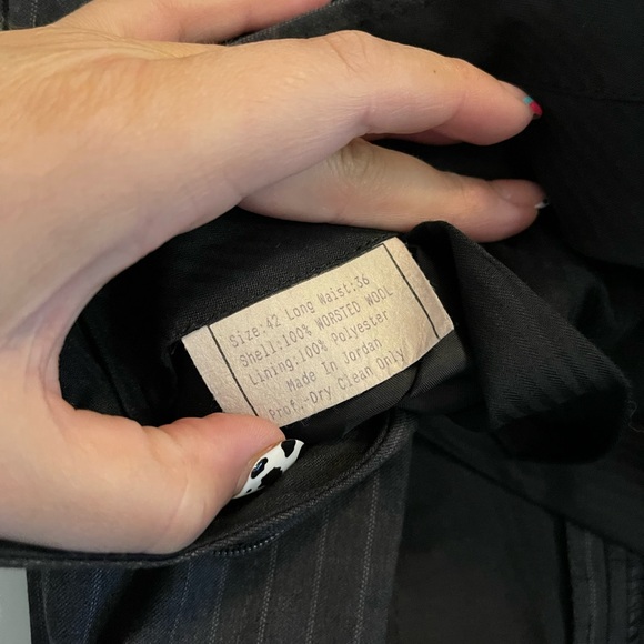 Michael Kors Mens Suit w/ Pants and Jacket - Picture 5 of 9